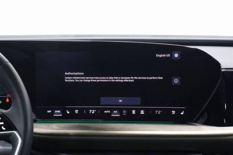 2025 Audi Q5 quattro Premium Plus TFSI