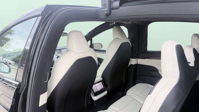 2022 Tesla Model X