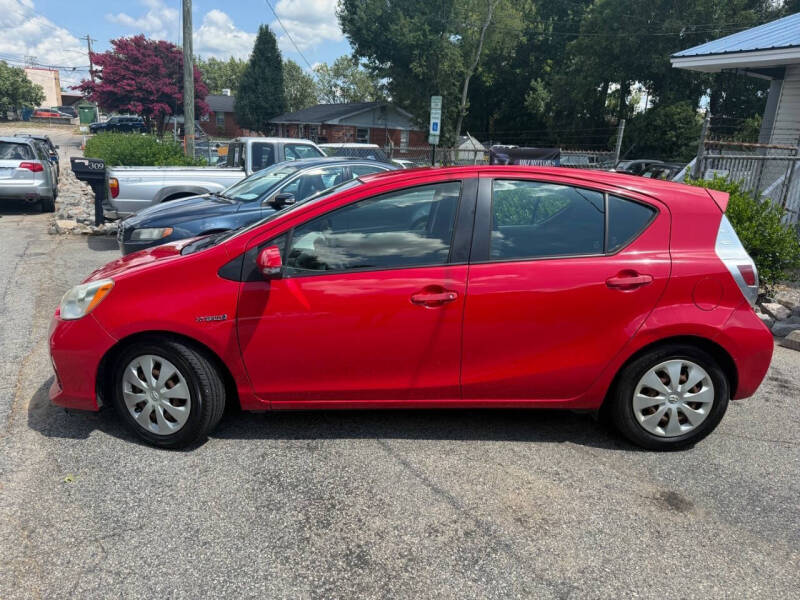 2012 Toyota Prius c Two
