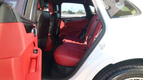 2018 Porsche Macan S