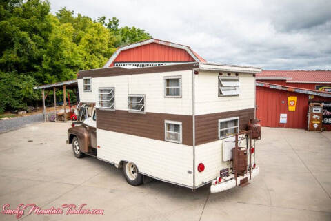 1951 International L-130