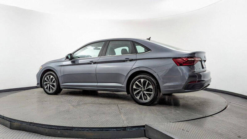 2024 Volkswagen Jetta S