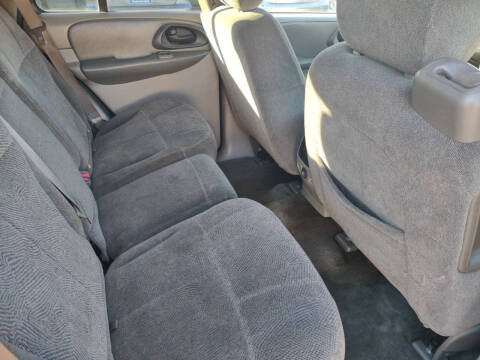 2004 Chevrolet TrailBlazer LS