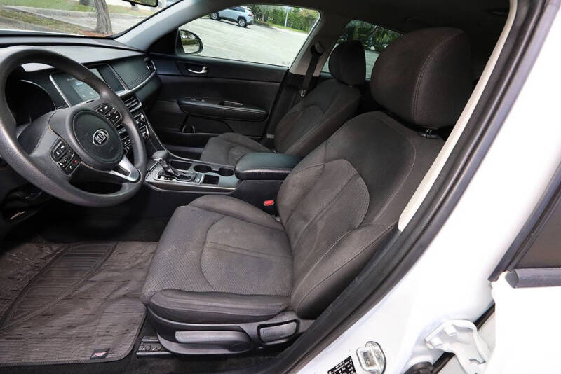 2018 Kia Optima LX