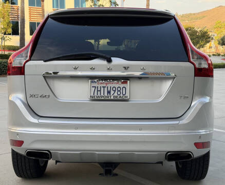 2016 Volvo XC60 T5 Drive-E Premier