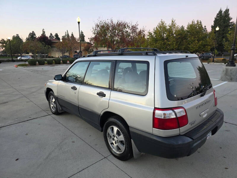 2001 Subaru Forester L