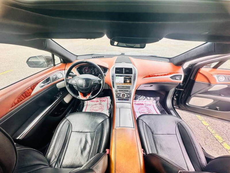 2017 Lincoln MKZ Black Label