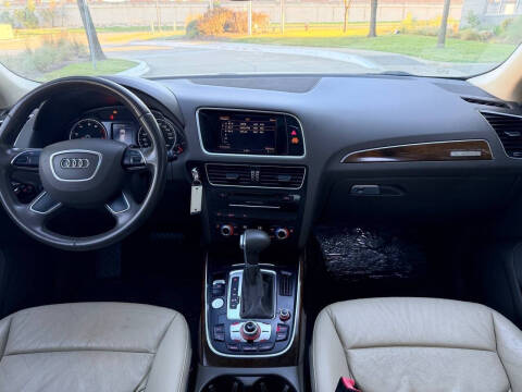 2015 Audi Q5 2.0T quattro Premium Plus