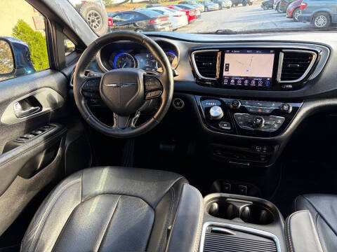 2019 Chrysler Pacifica Touring L Plus