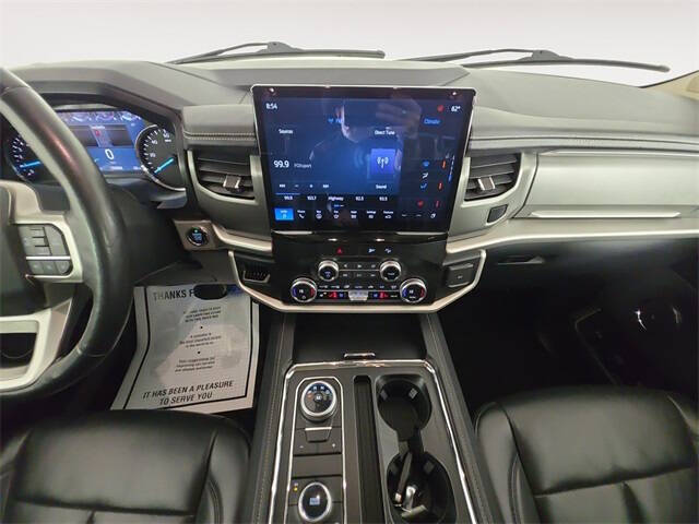 2023 Ford Expedition MAX XLT