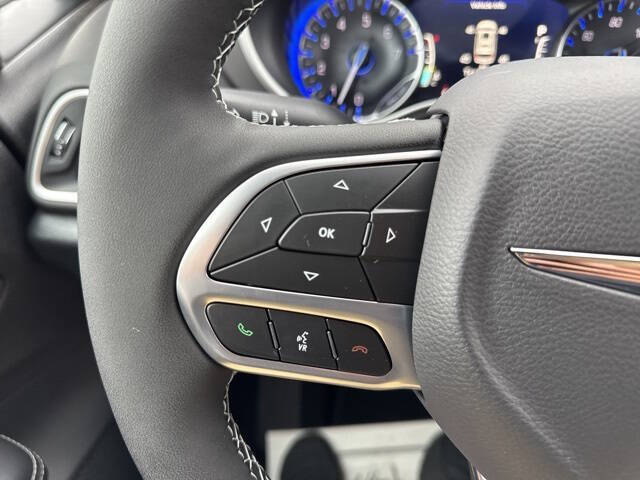 2026 Chrysler Voyager LX