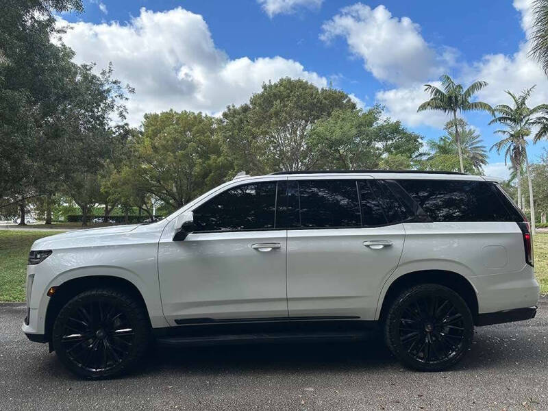 2022 Cadillac Escalade Premium Luxury