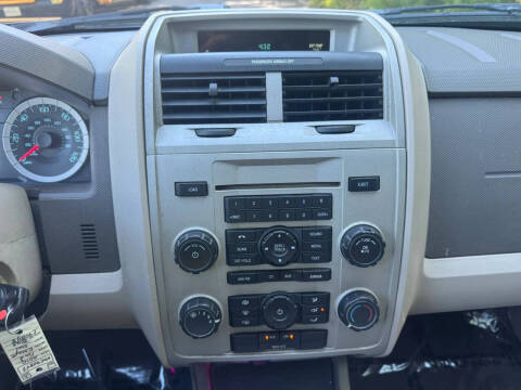 2010 Ford Escape XLT