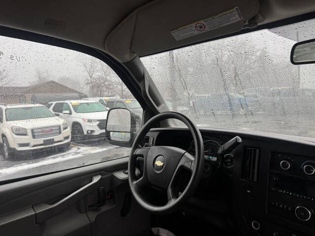 2019 Chevrolet Express 2500