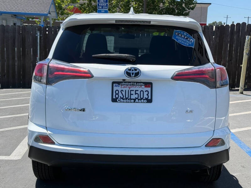 2018 Toyota RAV4 LE
