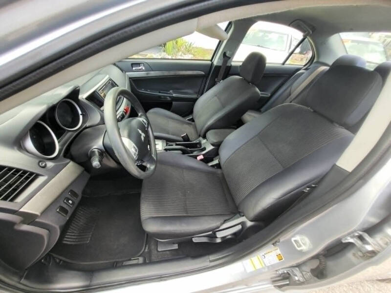 2015 Mitsubishi Lancer ES