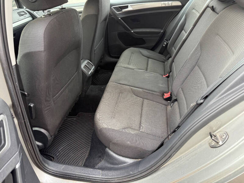 2016 Volkswagen Golf SportWagen TSI S