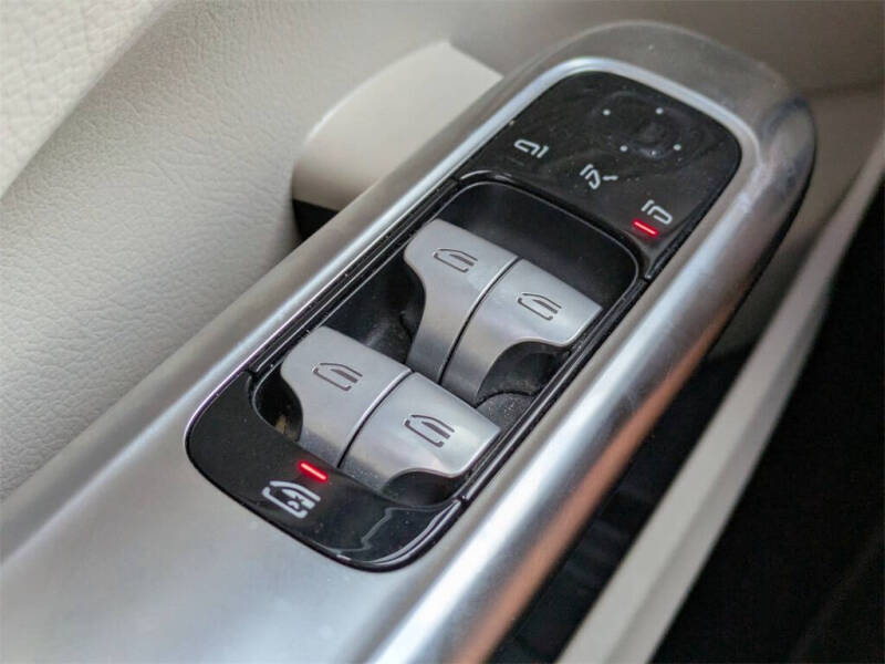 2023 Mercedes-Benz C-Class C 300 4MATIC