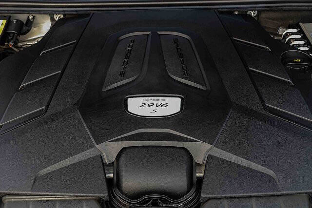 2021 Porsche Cayenne S