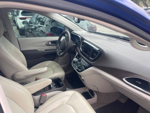 2019 Chrysler Pacifica Touring Plus