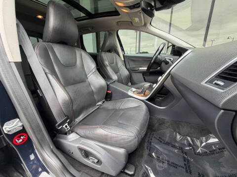 2017 Volvo XC60 T5 Inscription