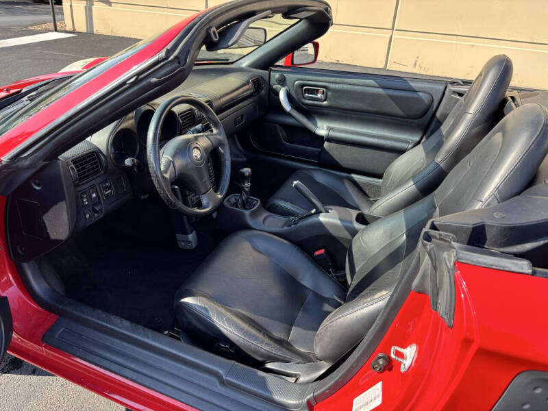 2002 Toyota MR2 Spyder