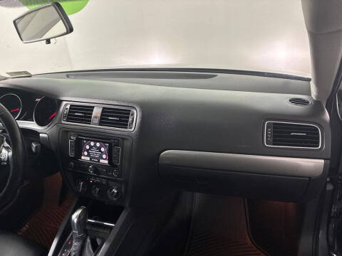 2015 Volkswagen Jetta