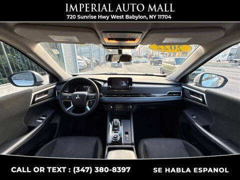 2022 Mitsubishi Outlander ES