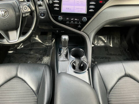 2019 Toyota Camry SE