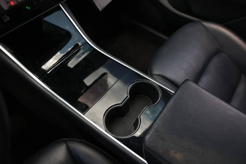 2021 Tesla Model Y Standard Range