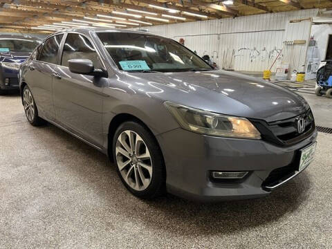 2013 Honda Accord for sale at Dells Auto in Dell Rapids SD