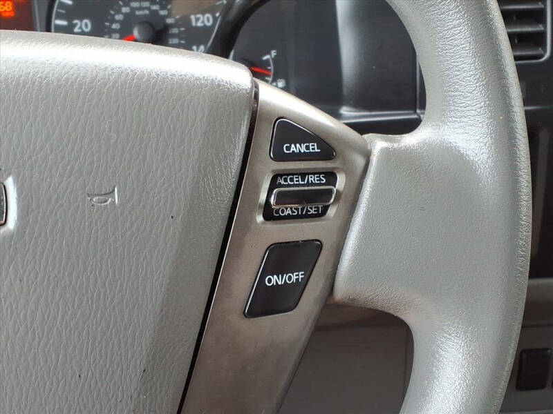 2017 Nissan NV 1500 S