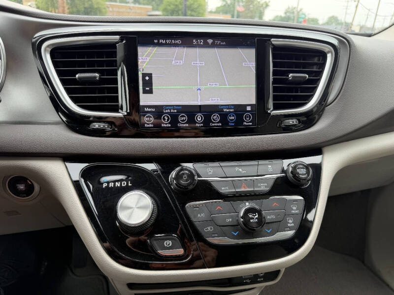 2019 Chrysler Pacifica Touring L Plus