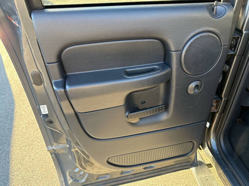 2004 Dodge Ram 3500 SLT