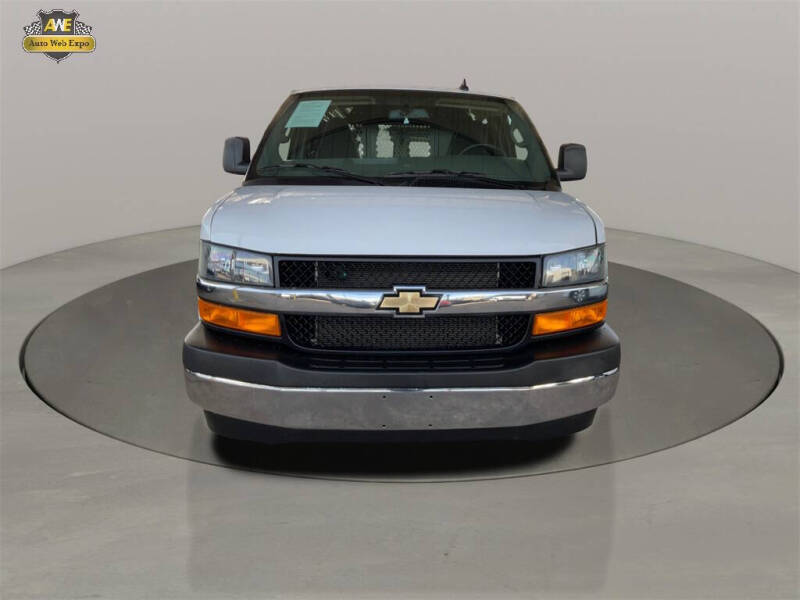 2023 Chevrolet Express 2500