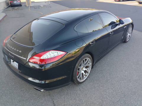2012 Porsche Panamera