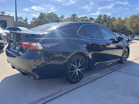 2022 Toyota Camry SE