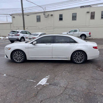 2017 Lincoln Continental Select