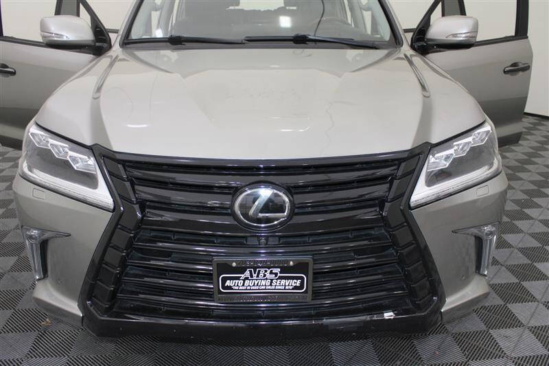 2018 Lexus LX 570