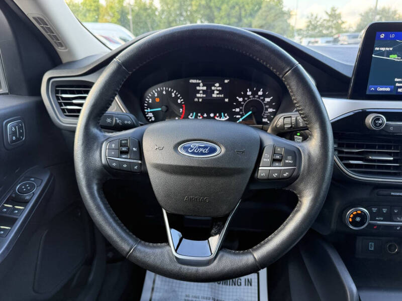 2020 Ford Escape SEL