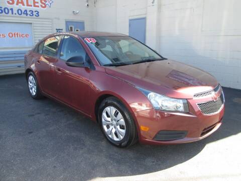 2013 Chevrolet Cruze for sale at Small Town Auto Sales in Hazleton PA