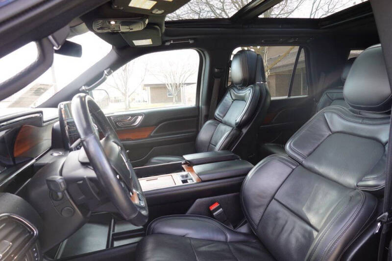 2019 Lincoln Navigator Select