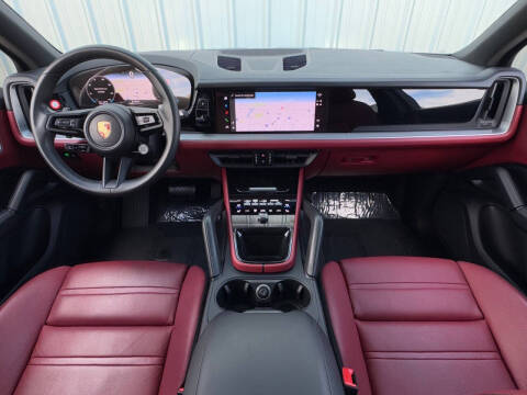 2024 Porsche Cayenne