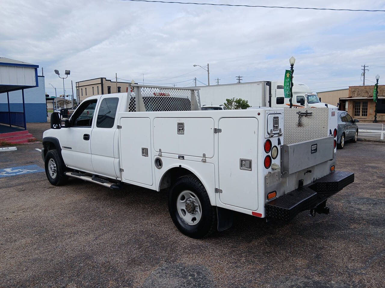 2006 GMC Sierra 2500HD for sale at Plunkett Automotive in Angleton, TX