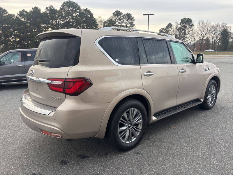 2021 Infiniti QX80 Luxe