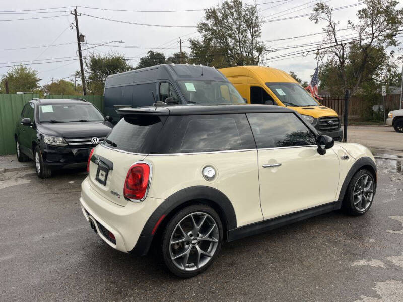 2016 MINI Hardtop 2 Door Cooper S