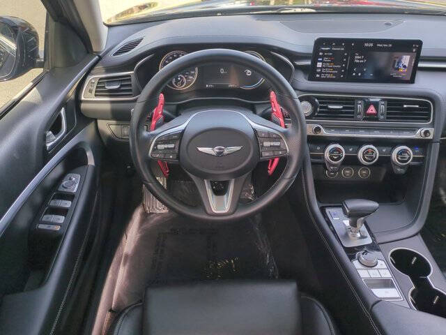 2023 Genesis G70
