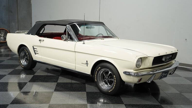 1966 Ford Mustang