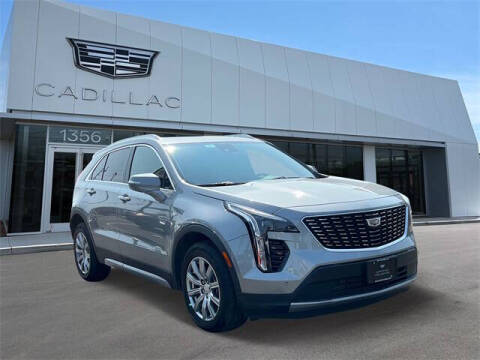 2023 Cadillac XT4 Premium Luxury