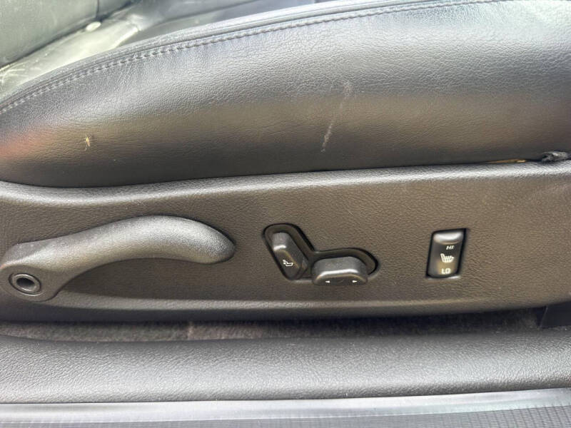 2004 Chevrolet SSR LS